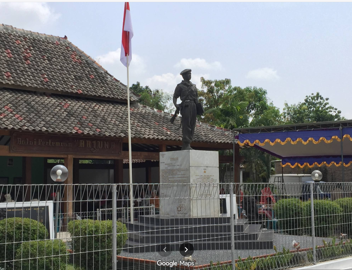 Sampul Monumen Serangan Umum Empat Hari