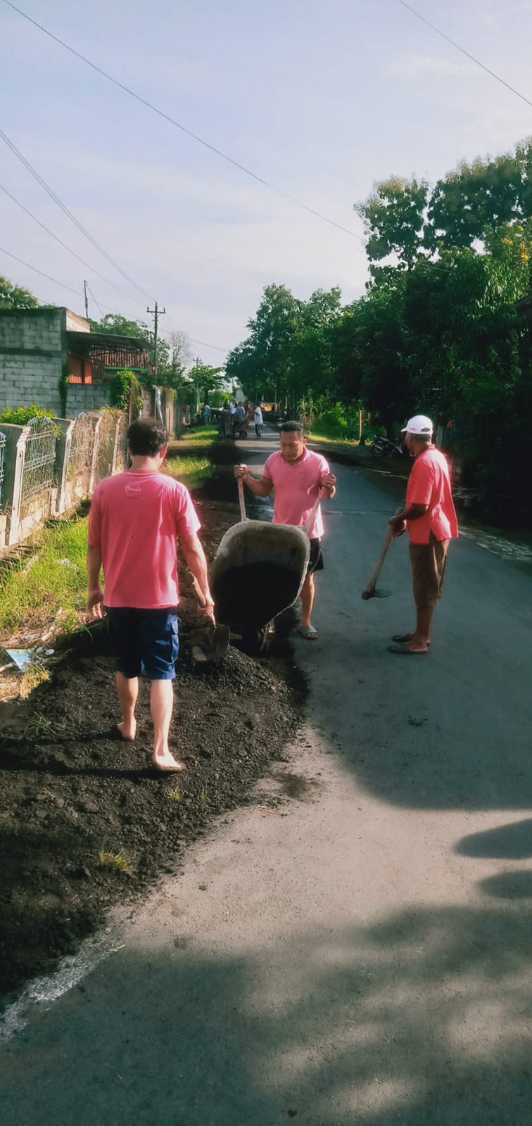 Kerja Bakti Dukuh Pencol RT. 03